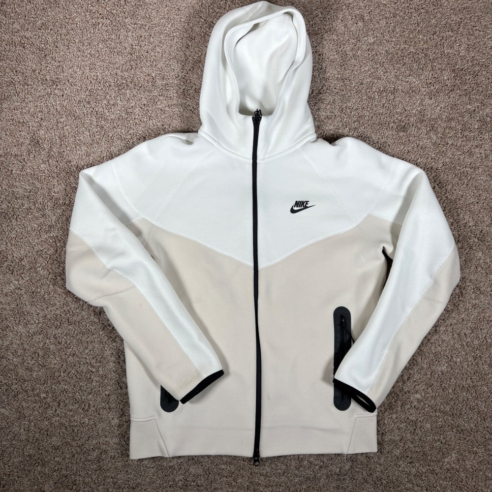 Nike Tech Fleece Full Zip Hoodie Men Medium Sail Sanddrift FB7921-104